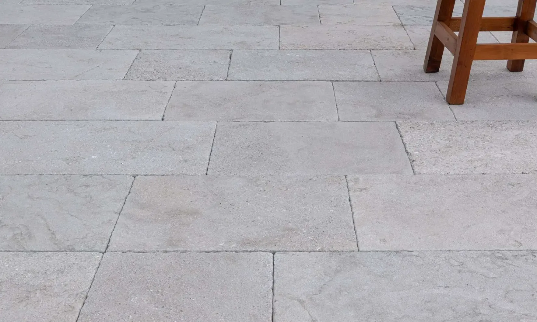 Avallon Brume Chalais - vue détaillée