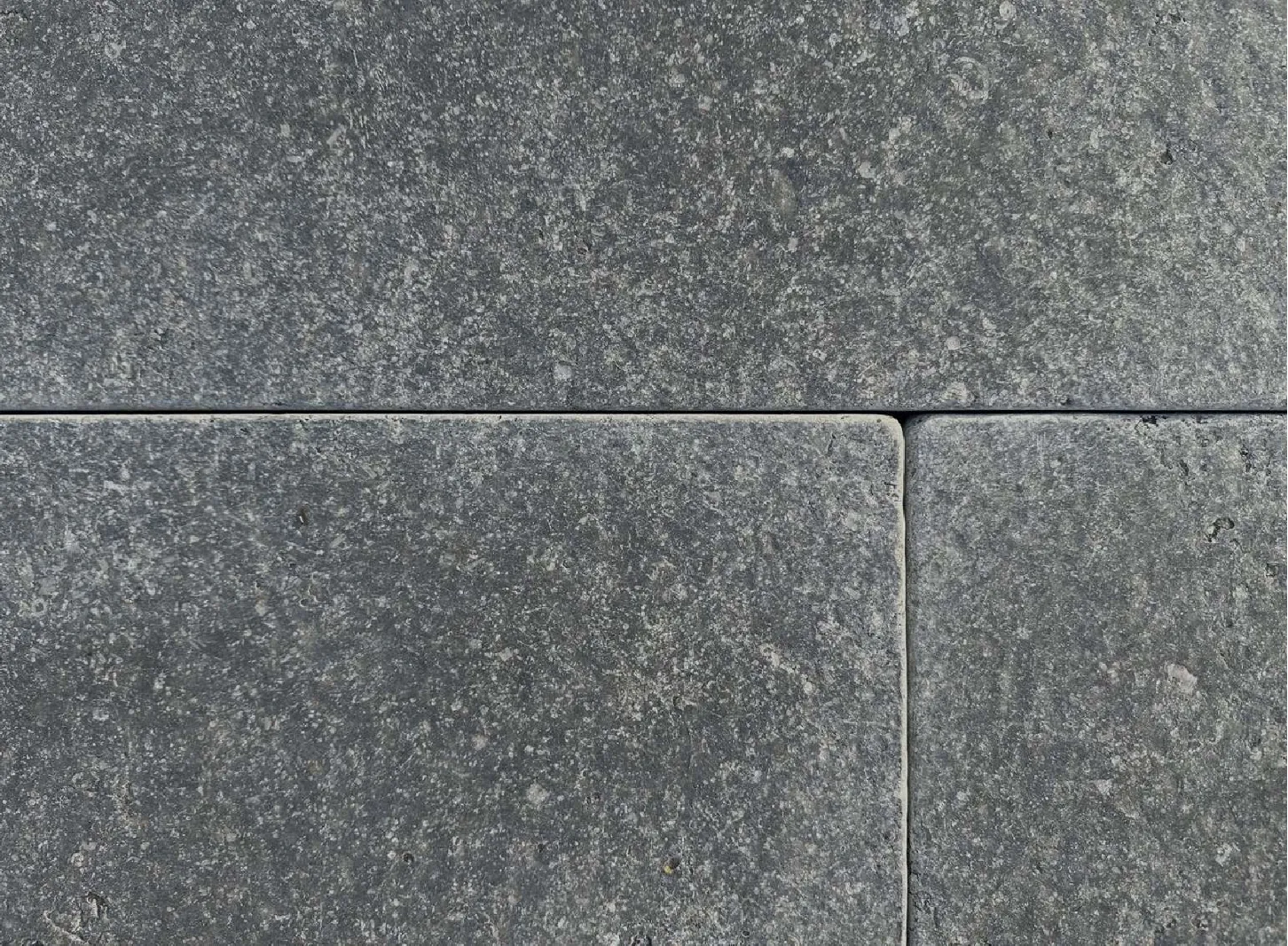 Pierre Bleue du Hainaut Sully