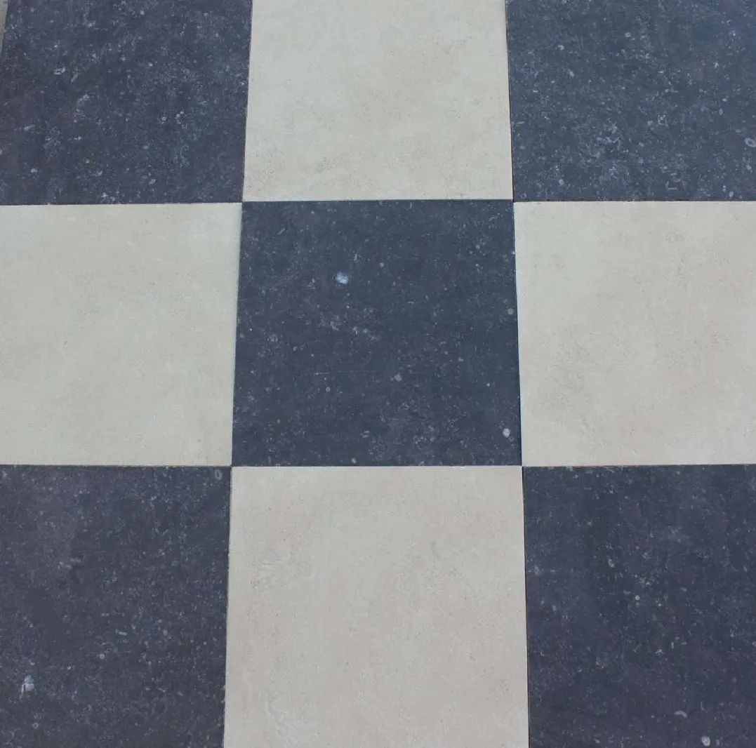 Pierre Bleue + Chablis Composition Versailles